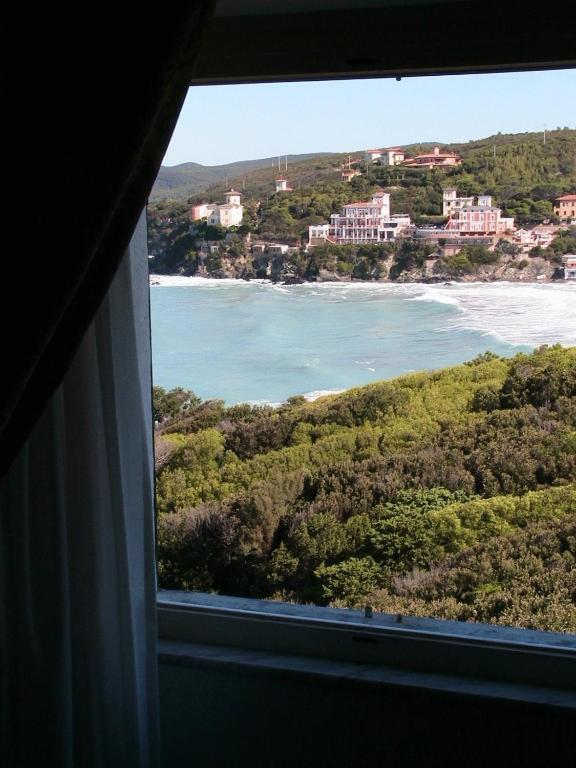 Single Room Partial Sea View,272496685:JPEG