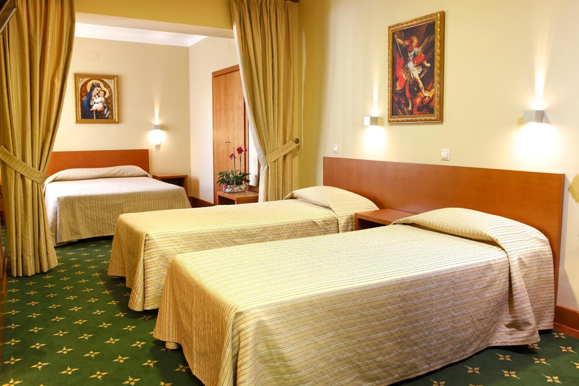 Quarto Familiar (4 Adultos)