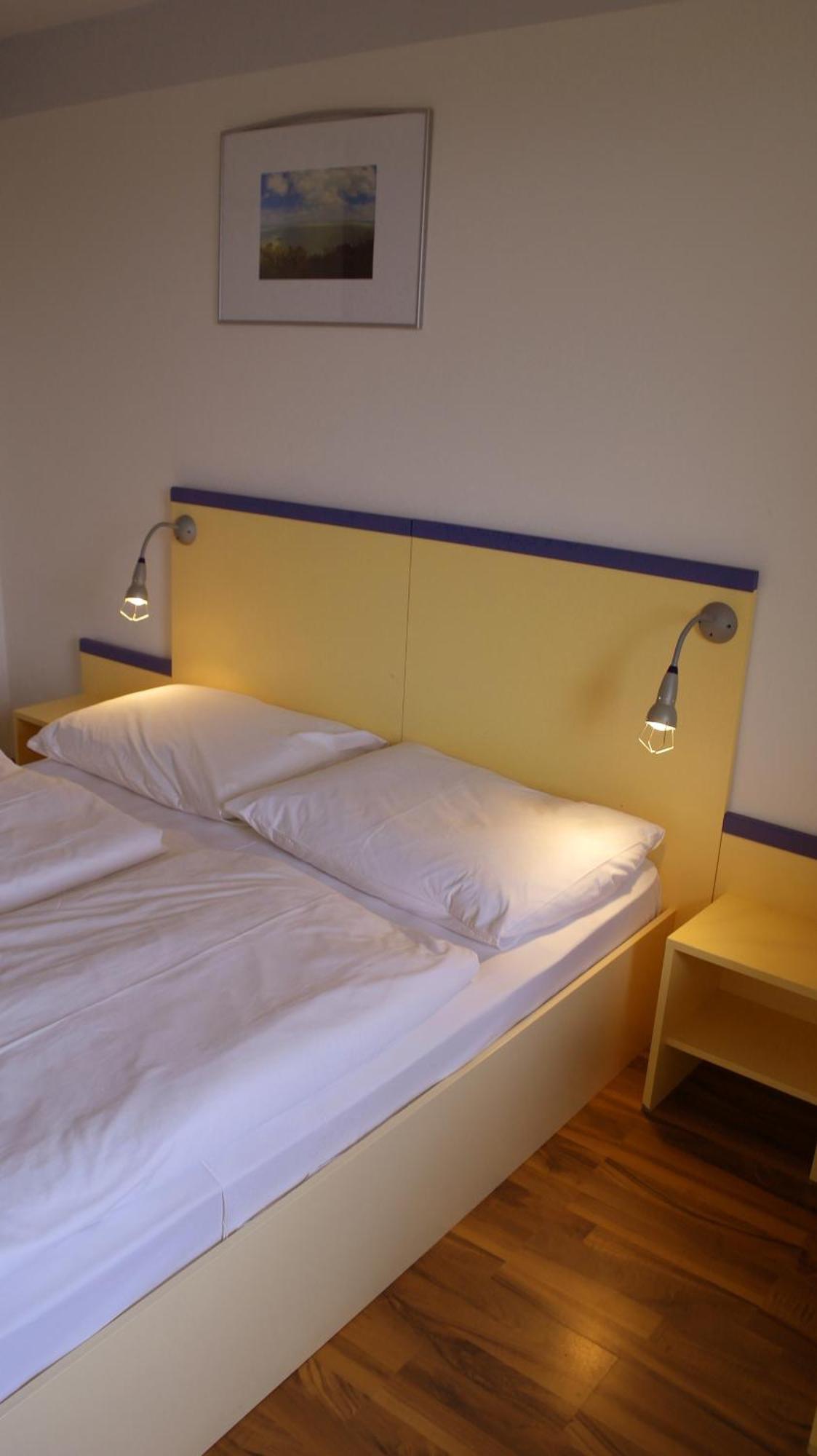 Standard Single Room,62510947:JPEG