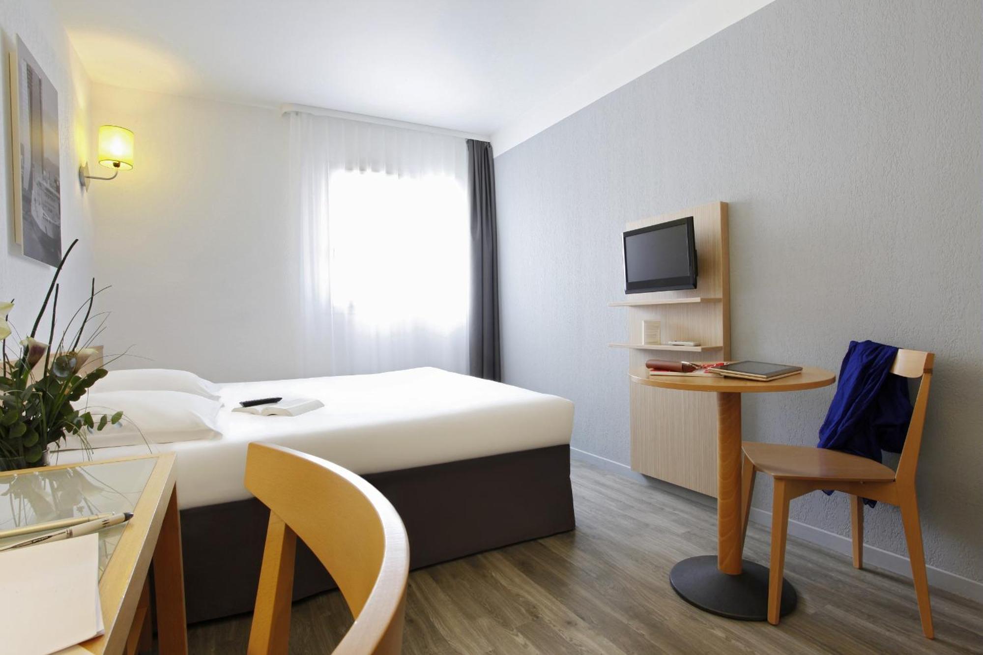 One-Bedroom Apartment (4 Adults),1704833385:JPEG
