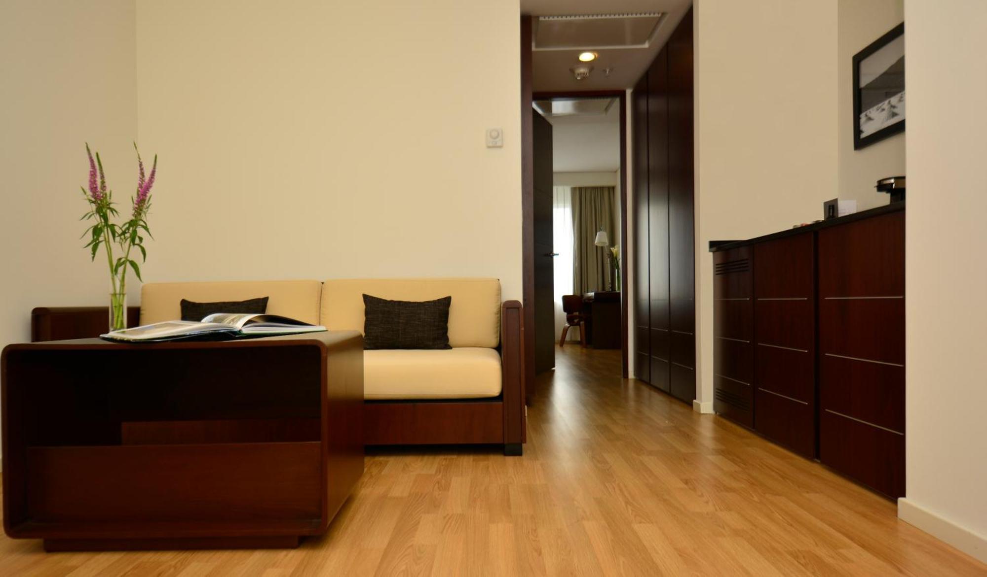 Suíte com Cama King-size - Não Fumantes