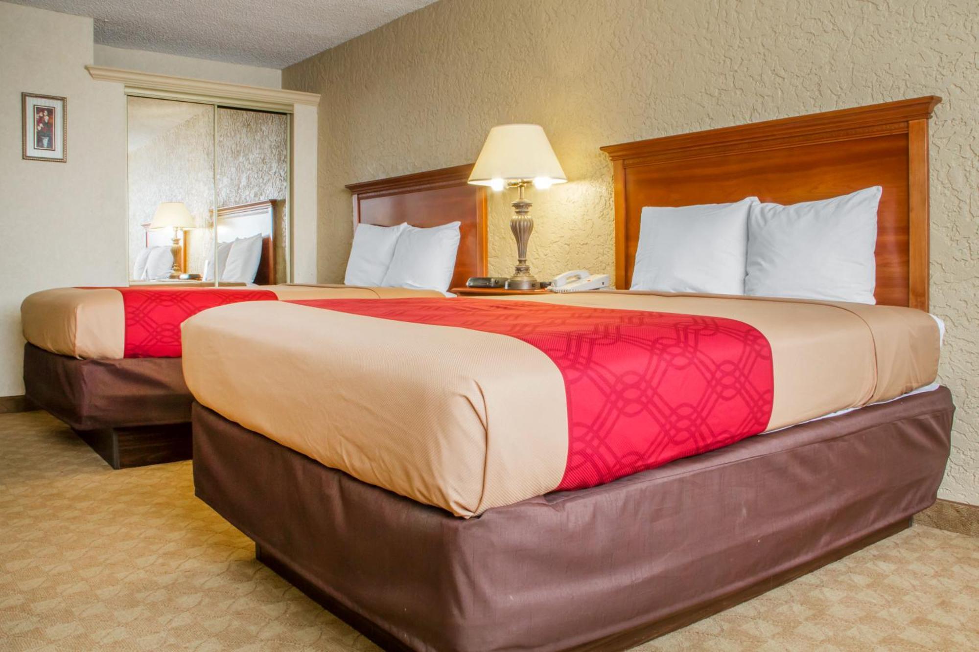 Double Room with Two Double Beds - Non-Smoking