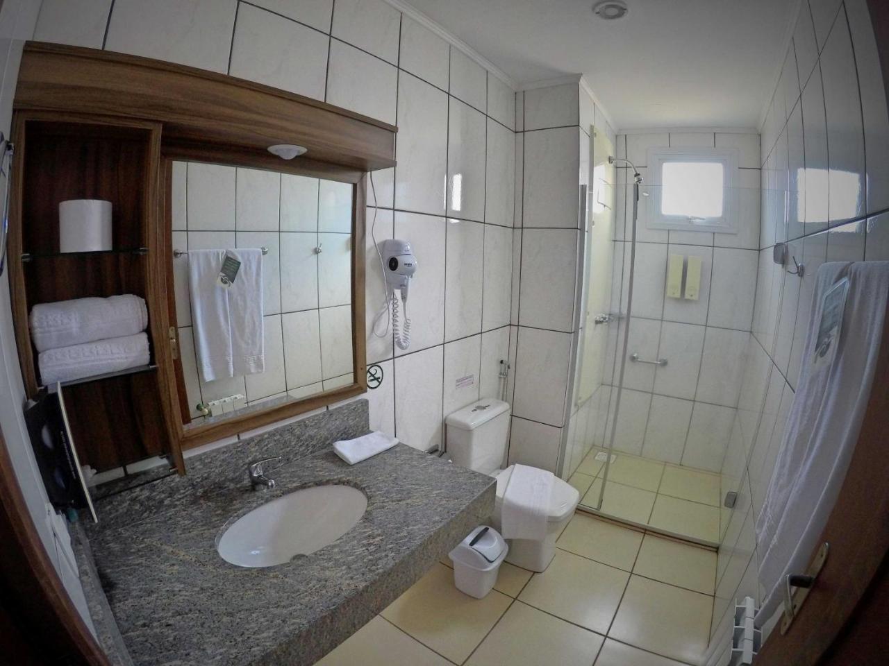 Quarto Duplo Deluxe com Vista do Lago