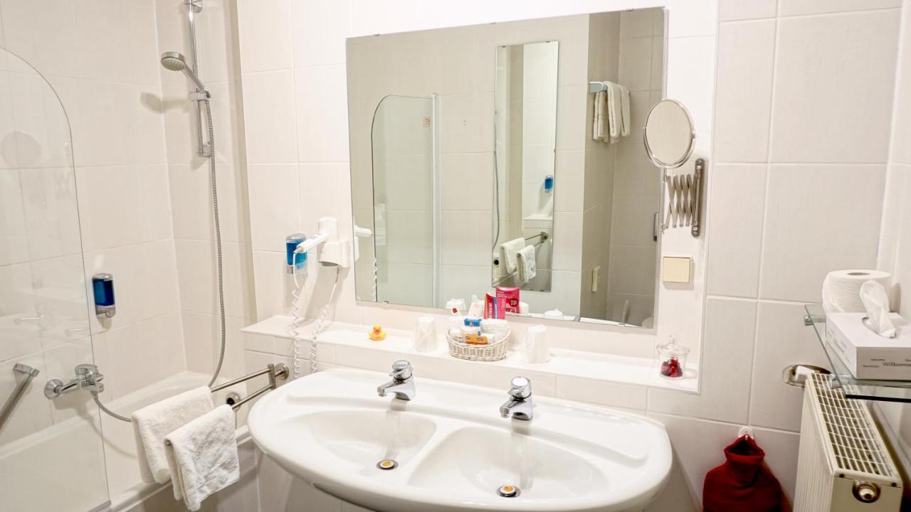 Comfort Double Room,1667427164:JPEG