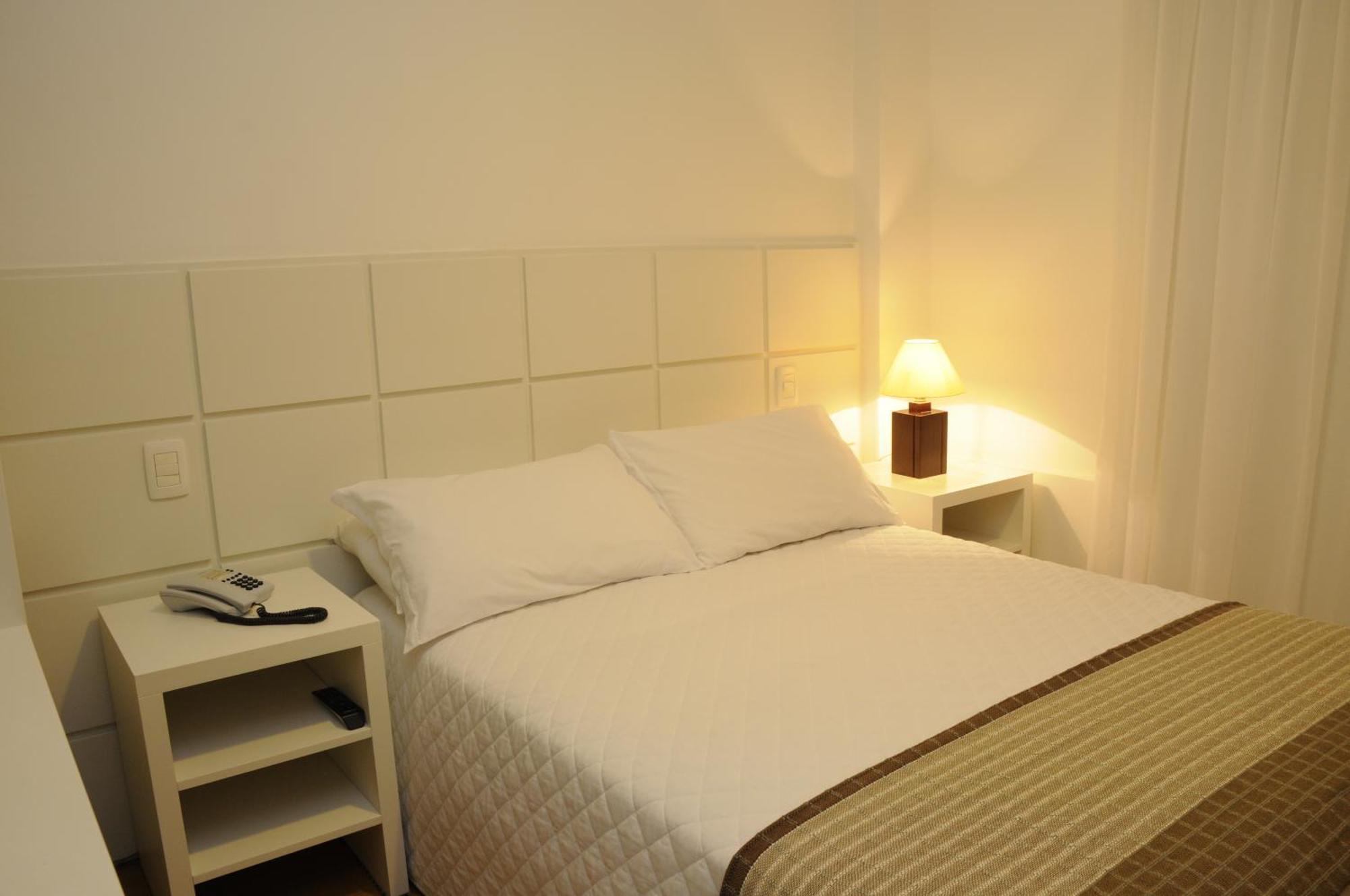 Quarto Duplo Standard