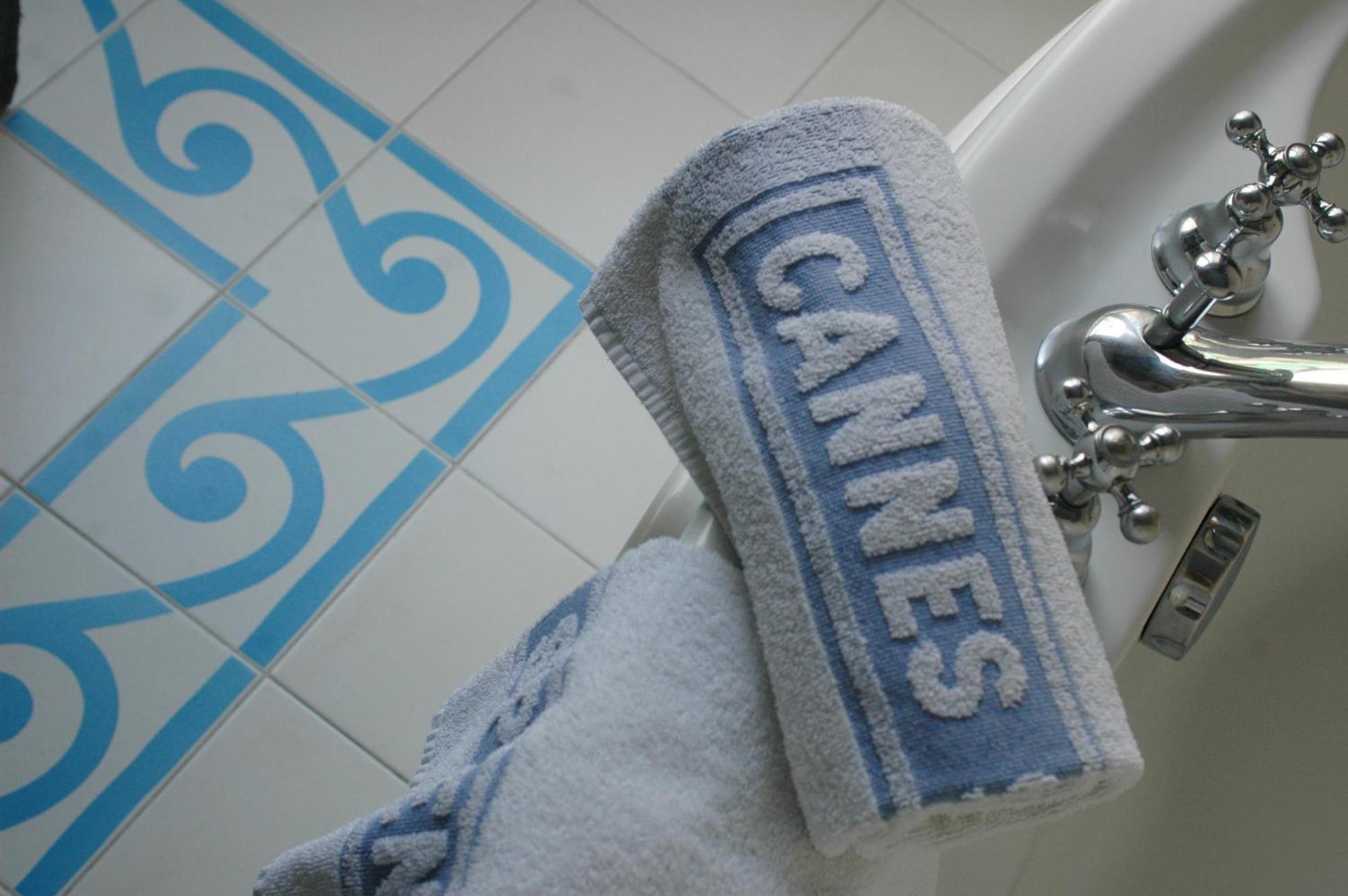 Kamer Toegewezen bij het Inchecken