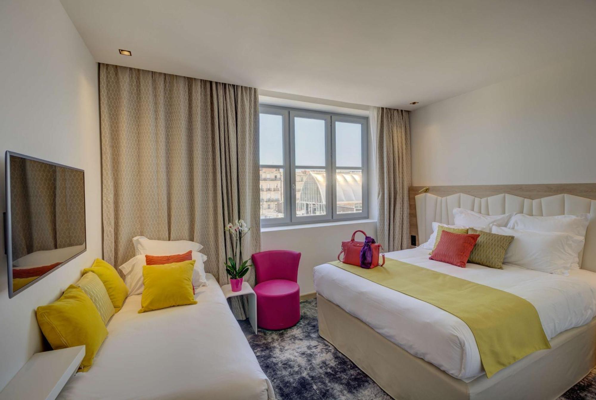 Familienzimmer mit Queensize-Bett