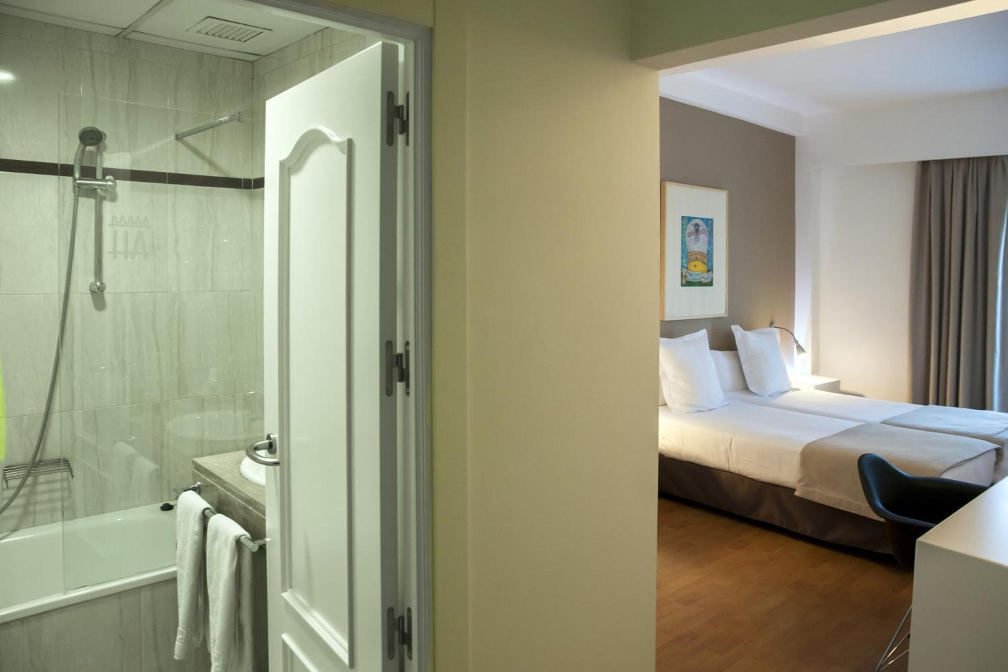 Comfort Tweepersoonskamer met 1 of 2 Bedden en Uitzicht