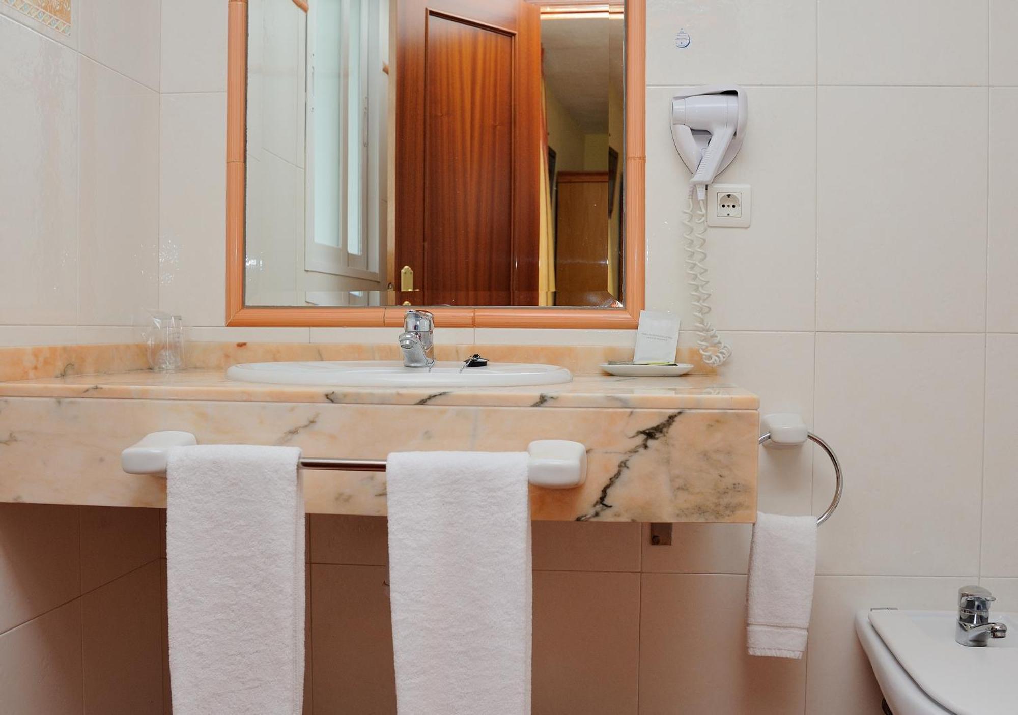 Habitación Doble con balcón