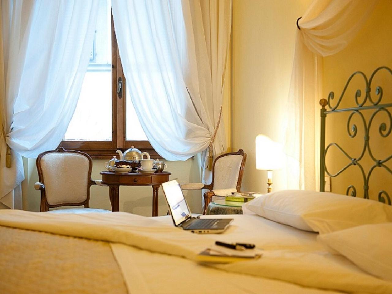 Chambre Double ou Lits Jumeaux
