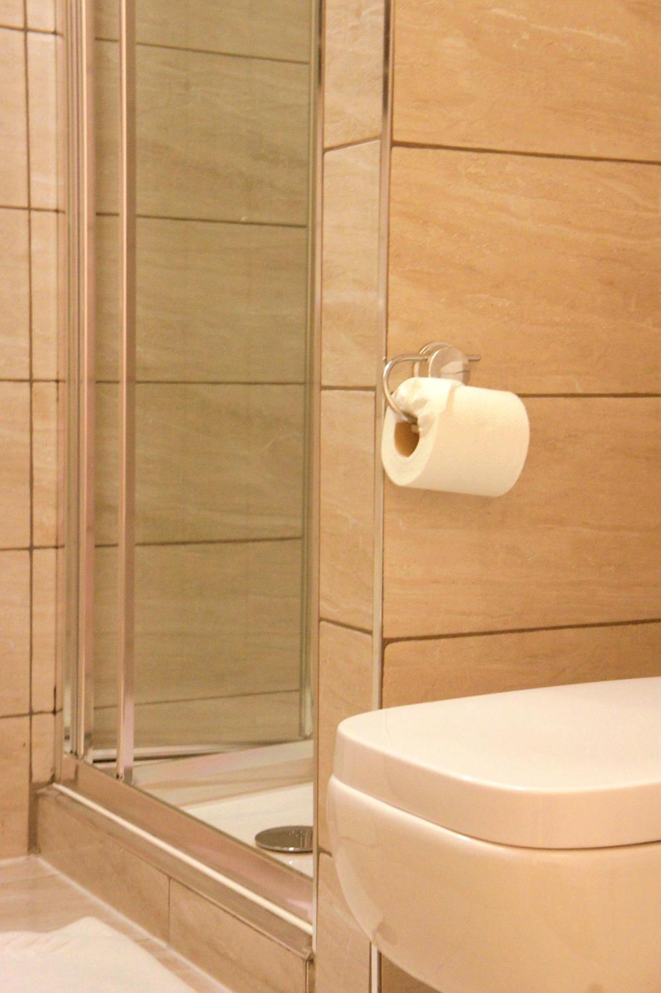 Superior con baño privado
