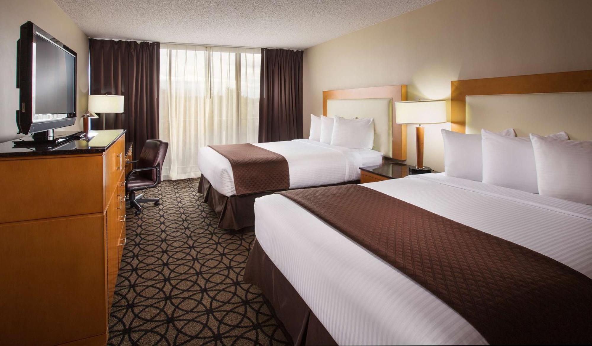 Premium Queen Room with Two Queen Beds