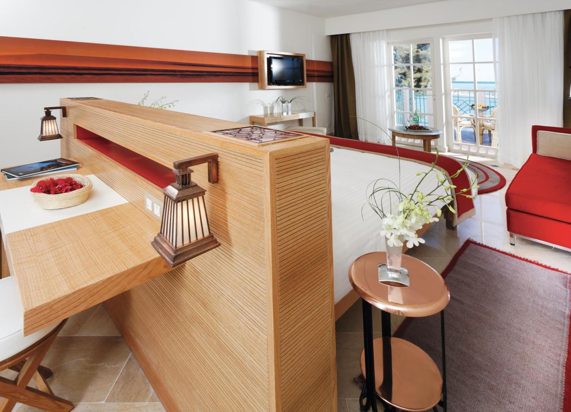 Deluxe Zimmer mit Kingsize-Bett mit Meerblick