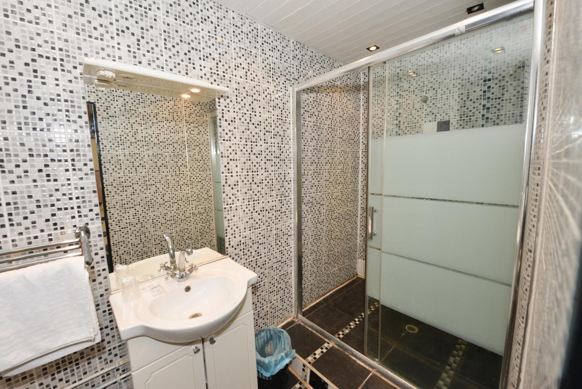 Quarto Duplo Standard