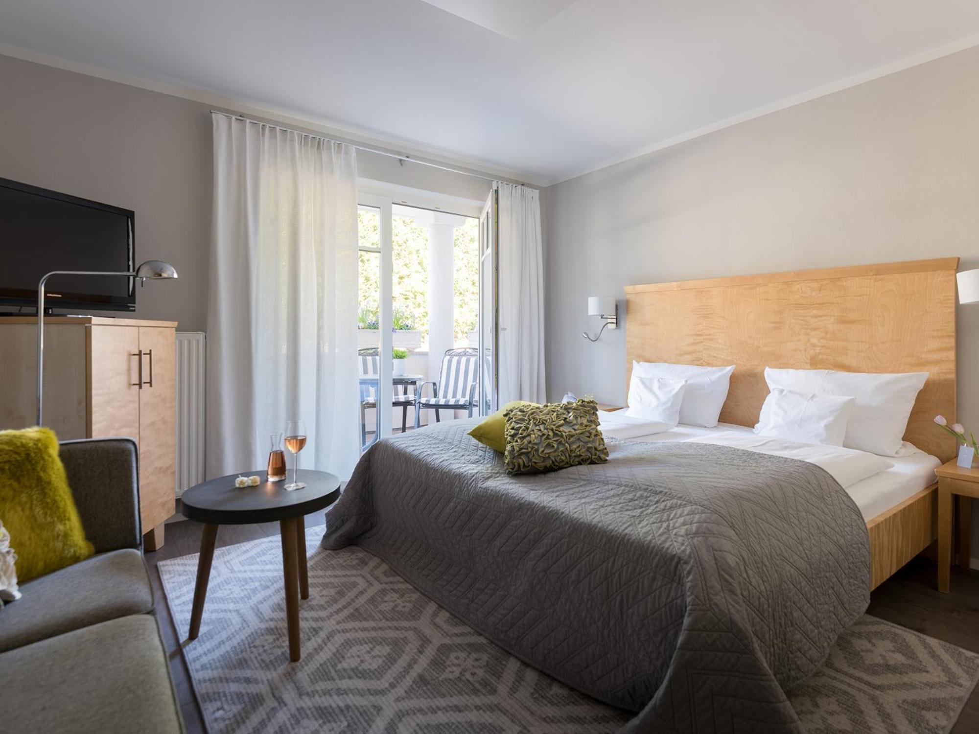 Classic Double Room with North Balcony,710763685:JPEG