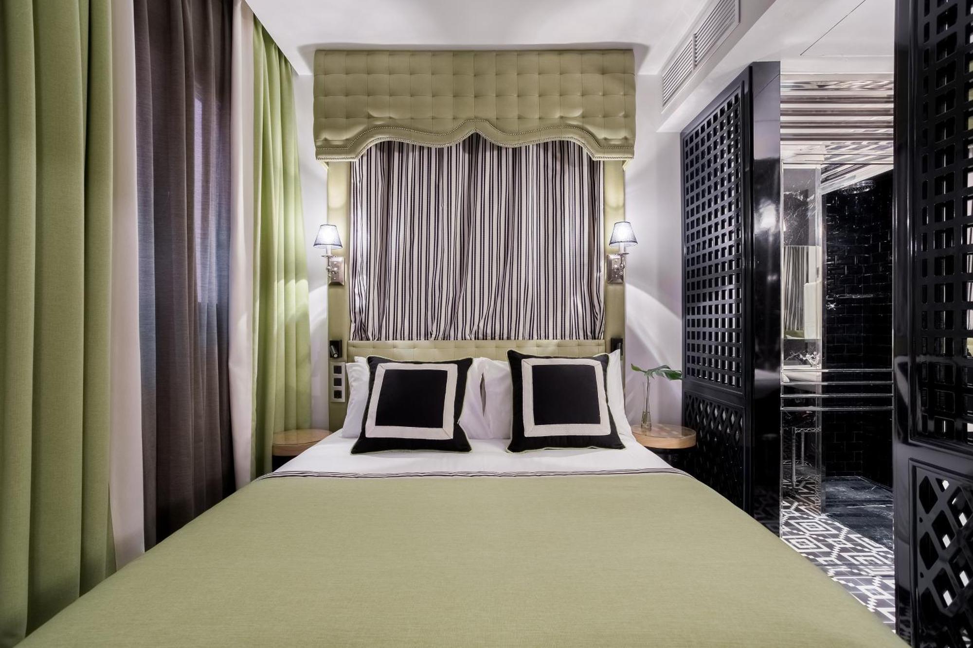Quarto Duplo Básico Interior