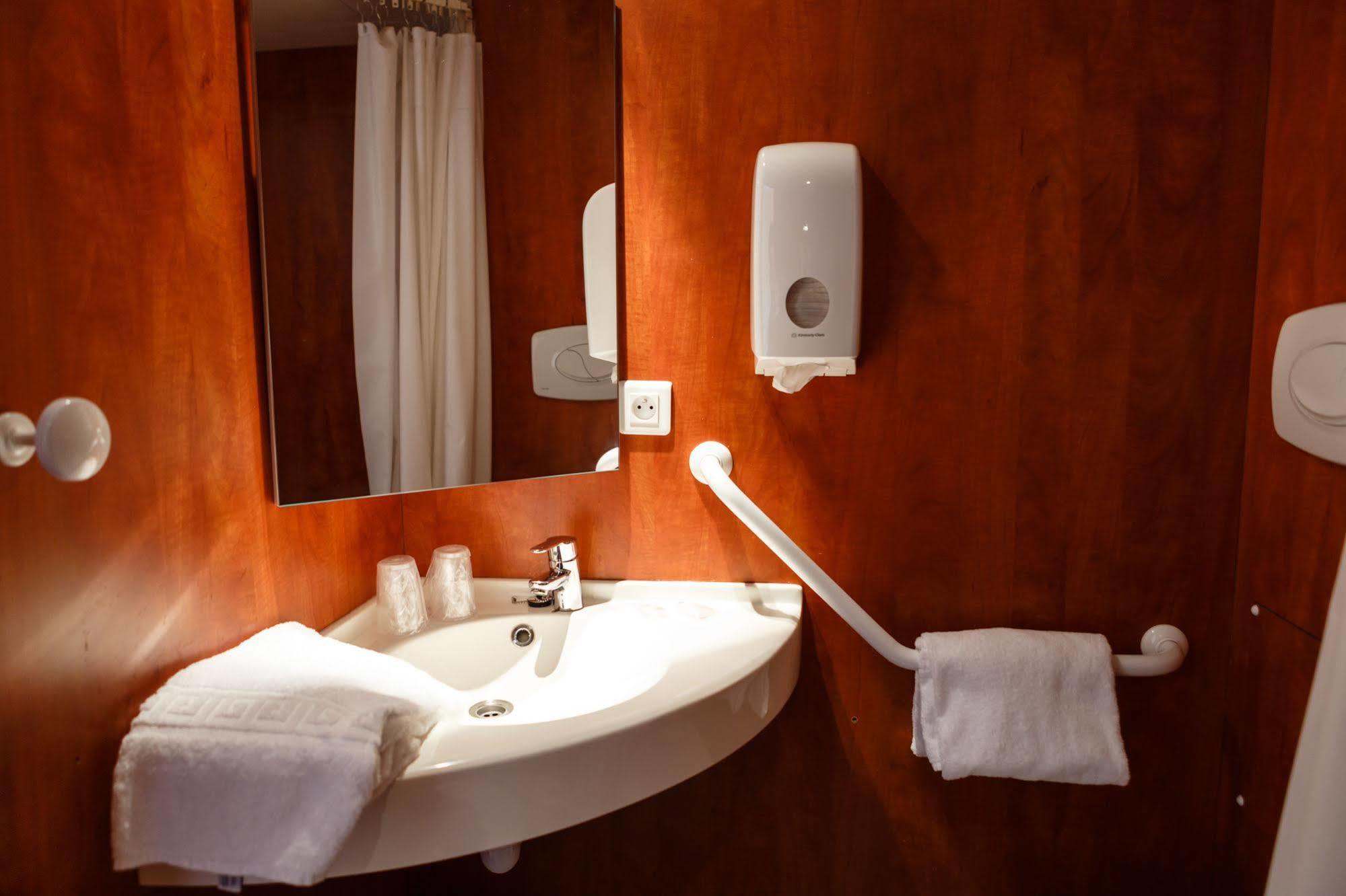 Chambre Double avec Salle de Bains Privative