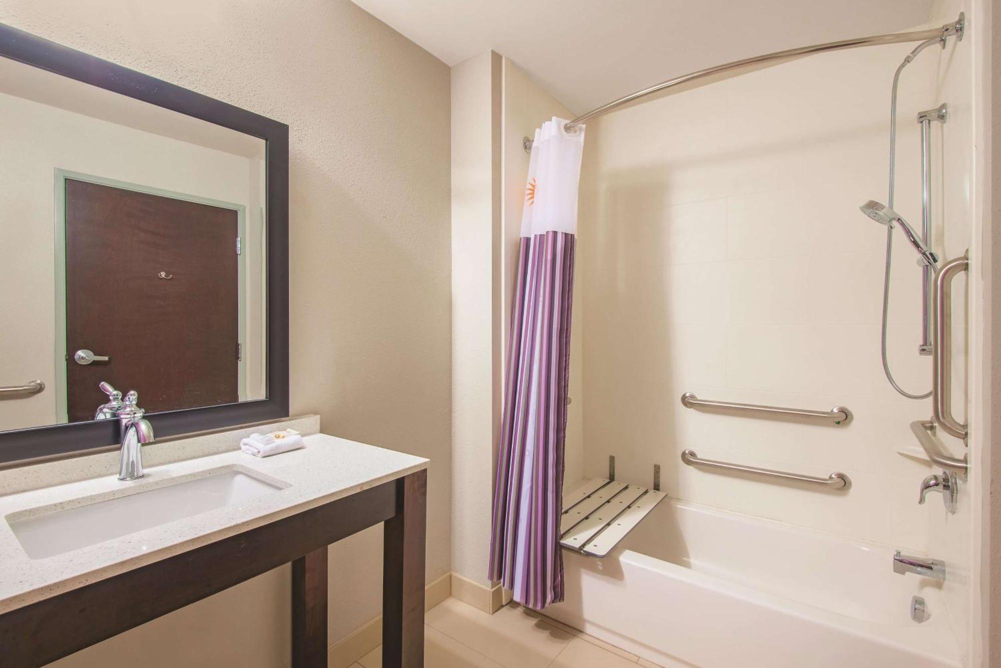 King Room - Disability Access