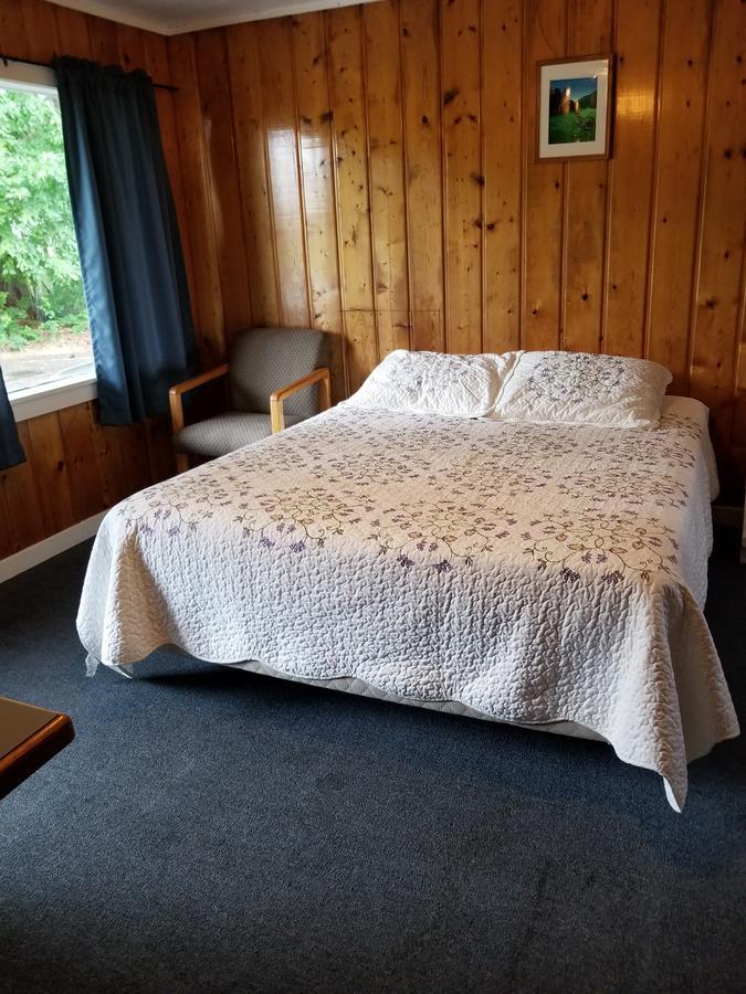 Classic Single Room with Shower