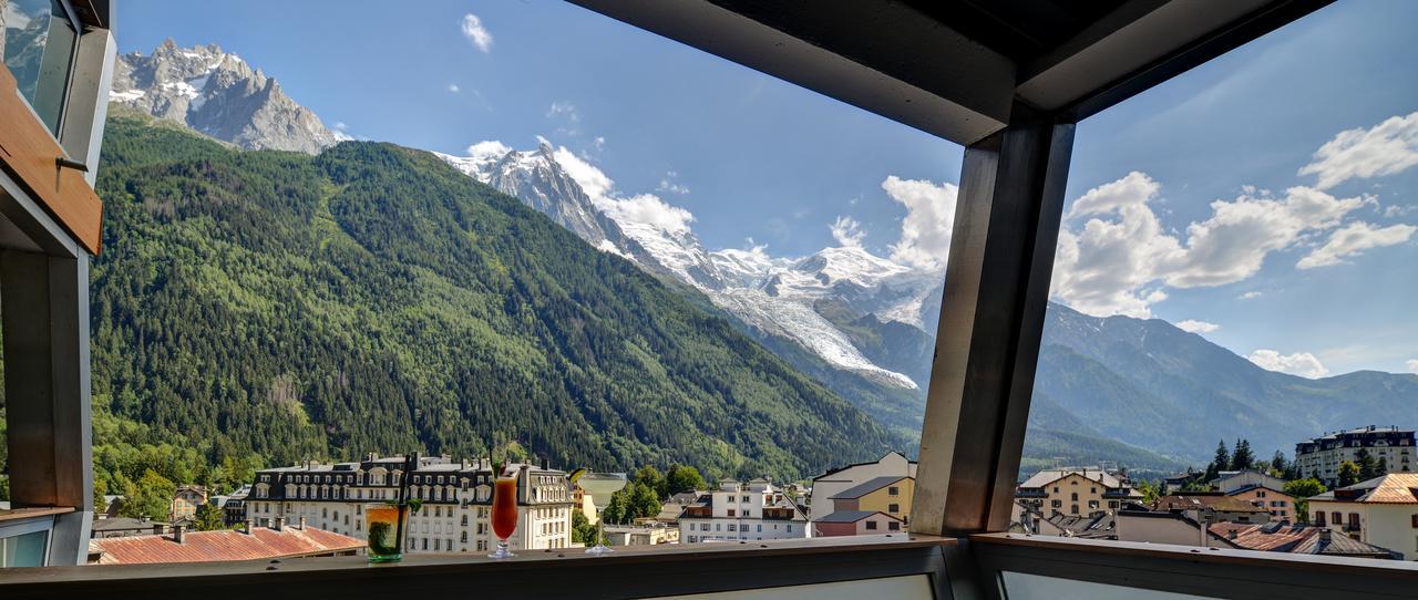 Superior Room with Balcony - Mont-Blanc Range view,1215194176:JPEG