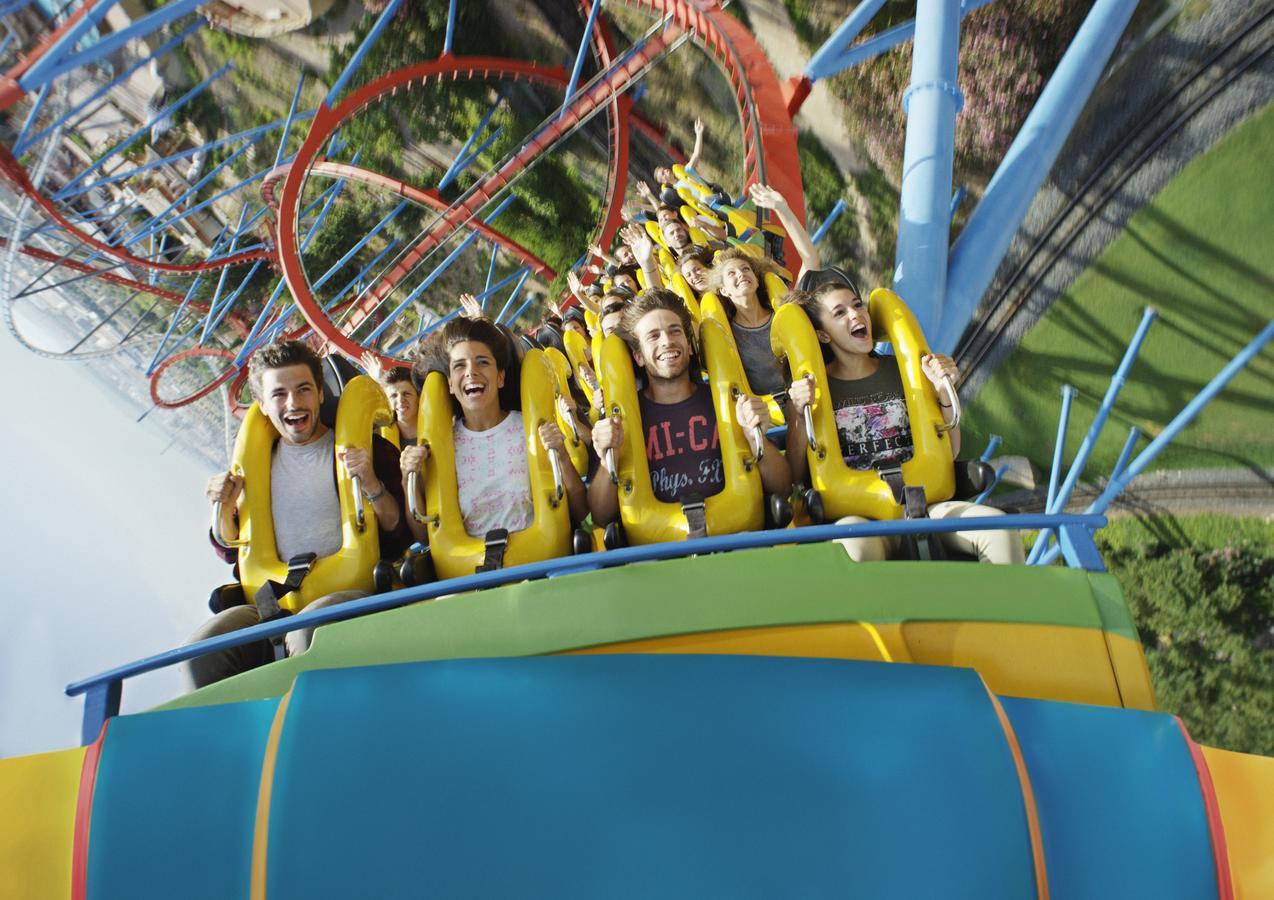 Habitación Estándar con acceso a PortAventura Park (2 adultos + 1 niño) + 1 ticket para Ferrari Land