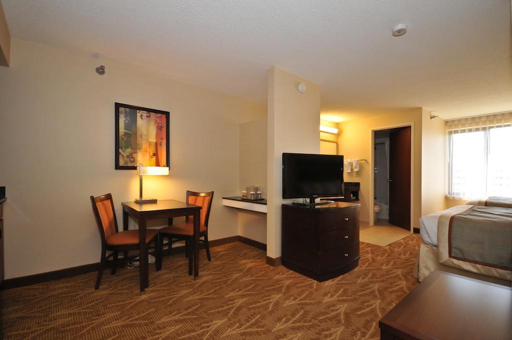 Mini Suite with Two Double Beds