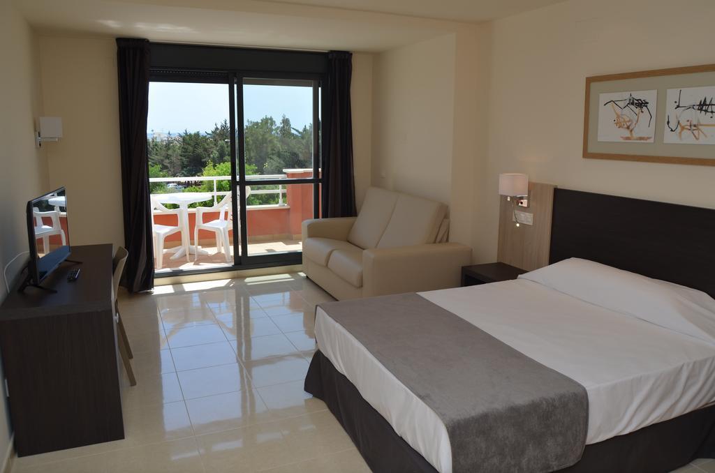 Habitación Triple (3 adultos)