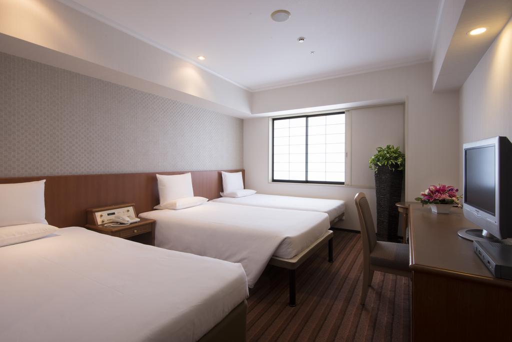 Triple Room - Non-Smoking
