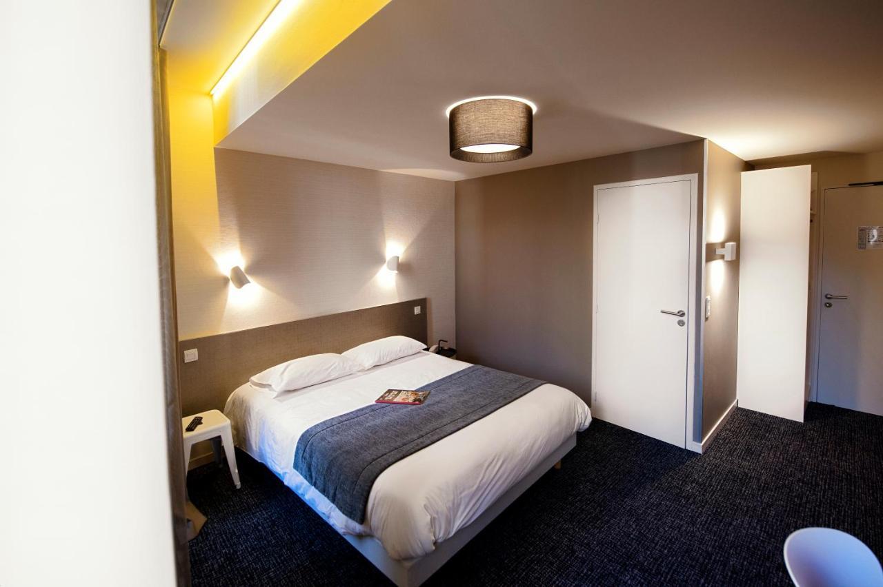 Grand Comfort Room,724146670:JPEG