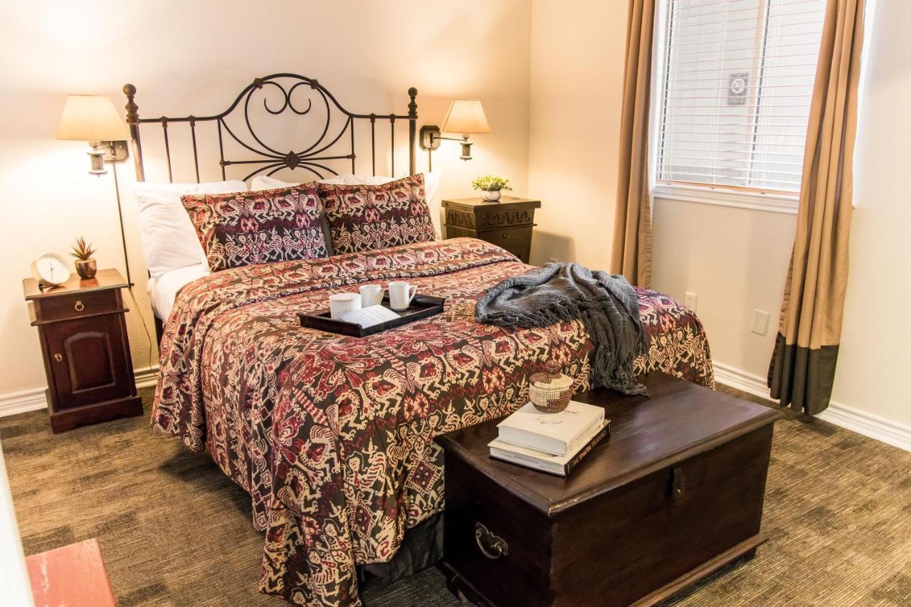 One-Bedroom Suite