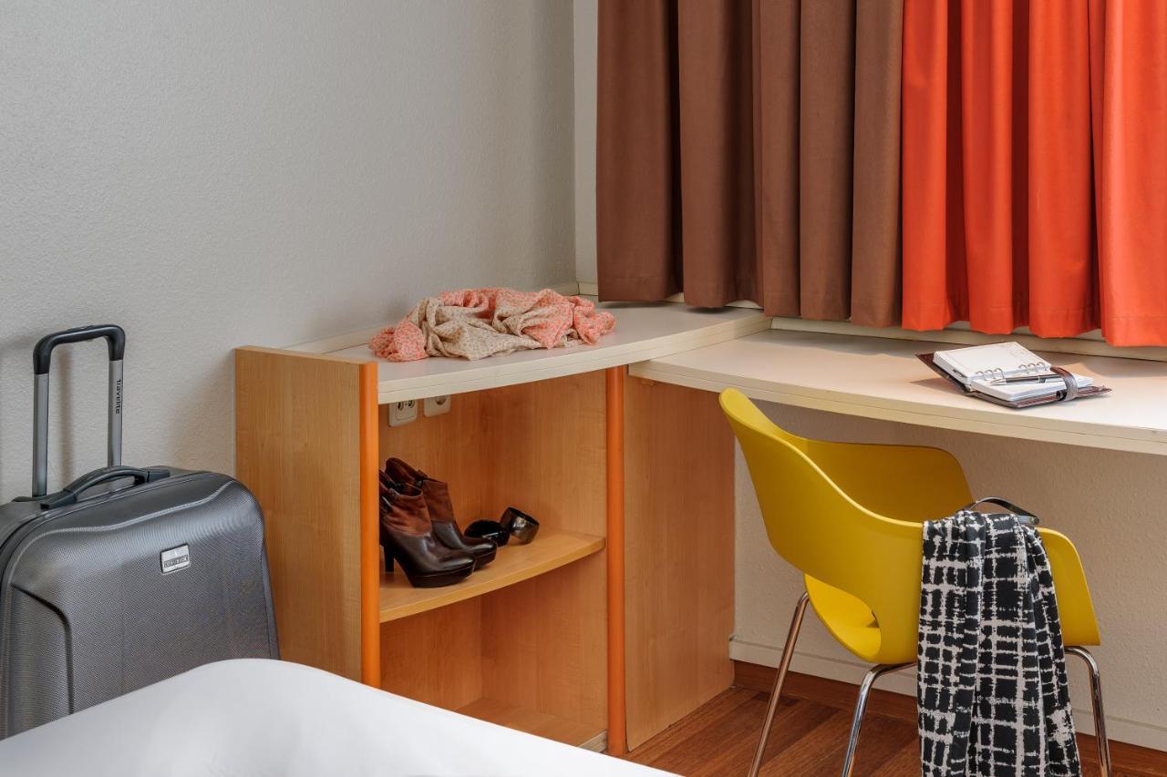 Quarto Twin Standard