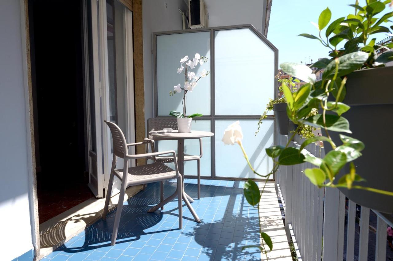 Double Room with Balcony,1580925901:JPEG