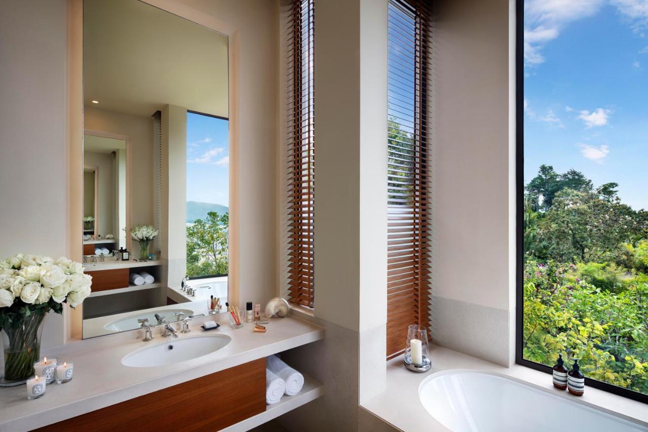 Three-Bedroom Sea View Residence