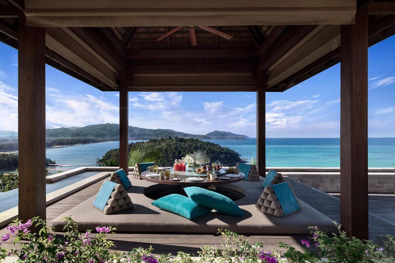 Three-Bedroom Sea View Residence