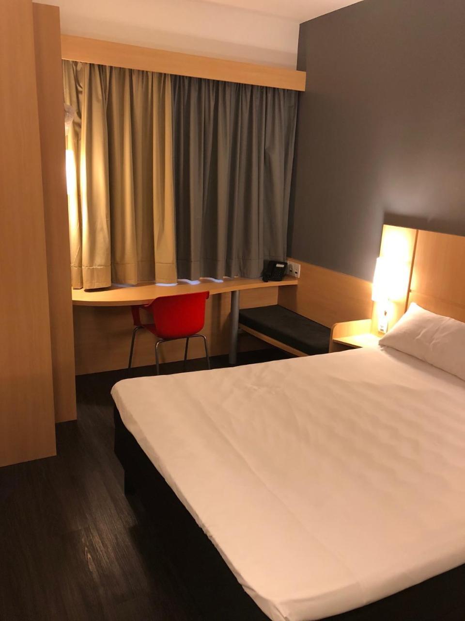 Quarto Duplo Standard