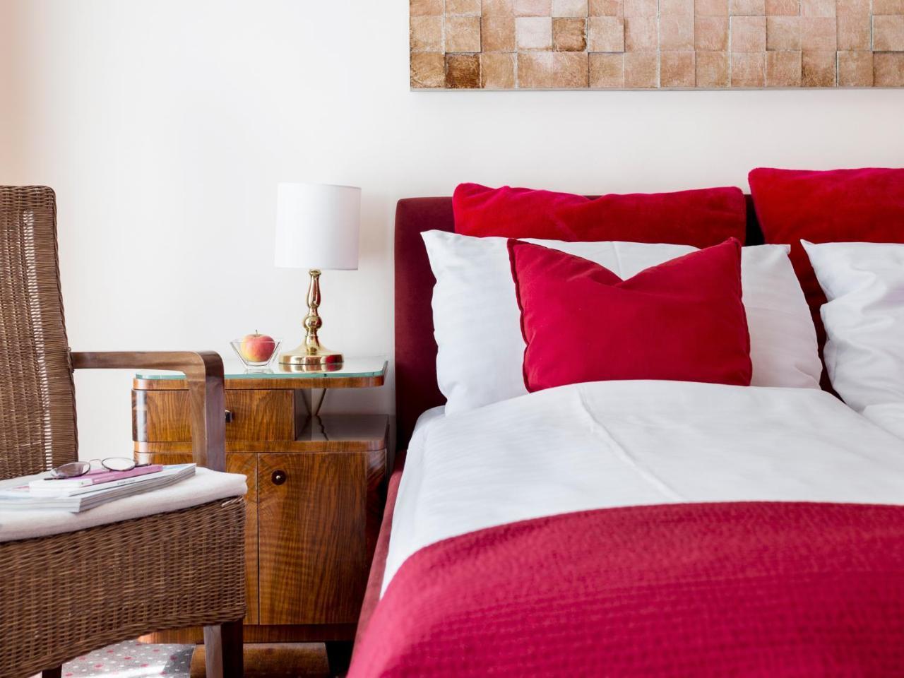 Standard  Room,1574676602:JPEG