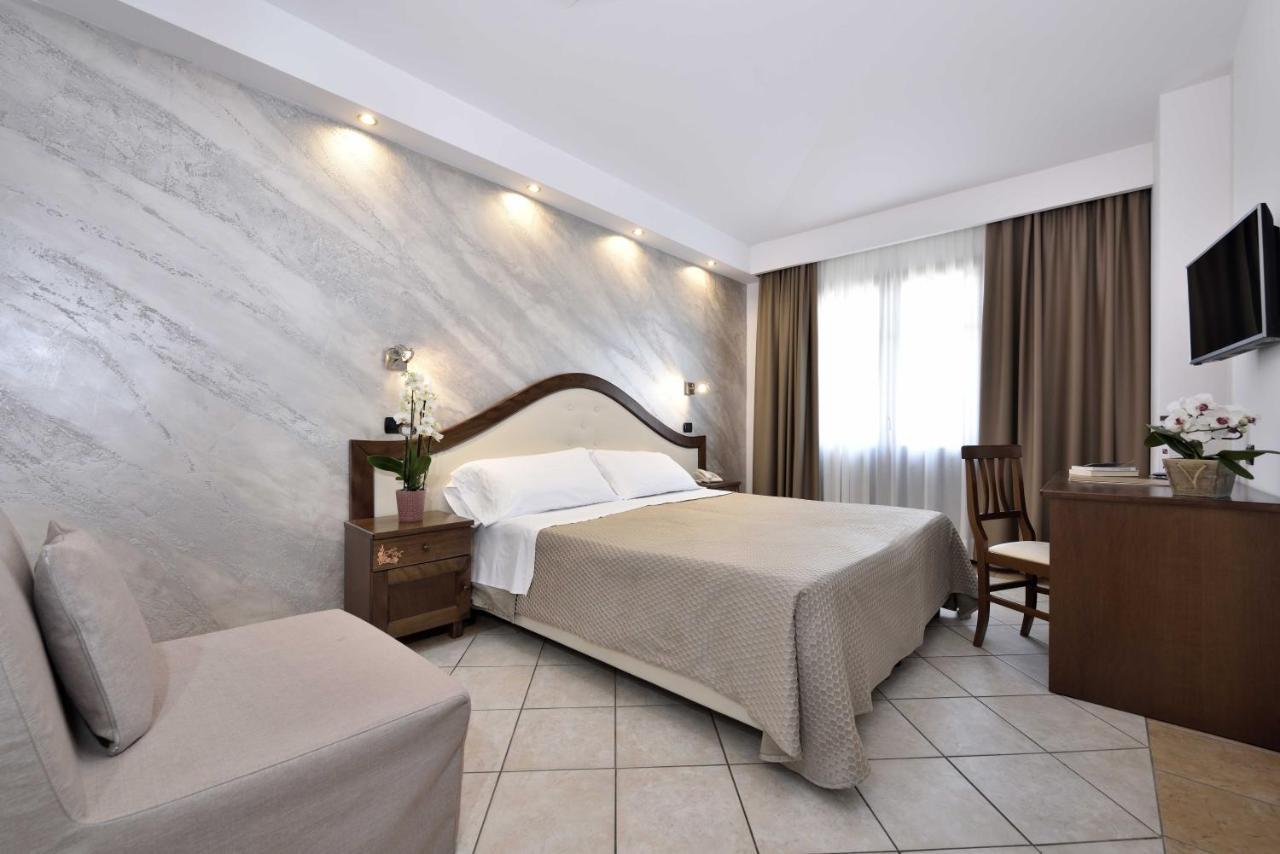 Double Room with Extra Bed,1600214788:JPEG