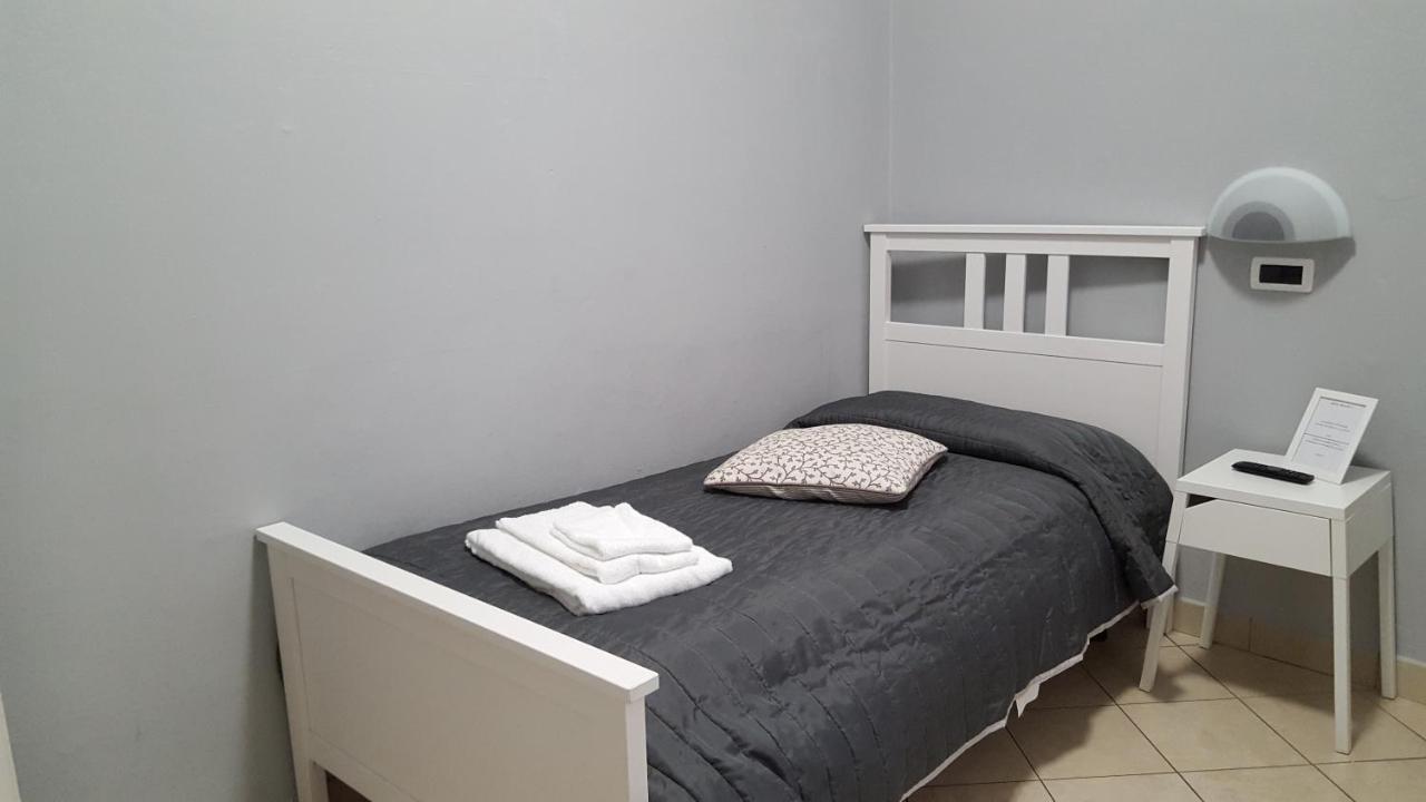 Standard Single Room,1215877000:JPEG