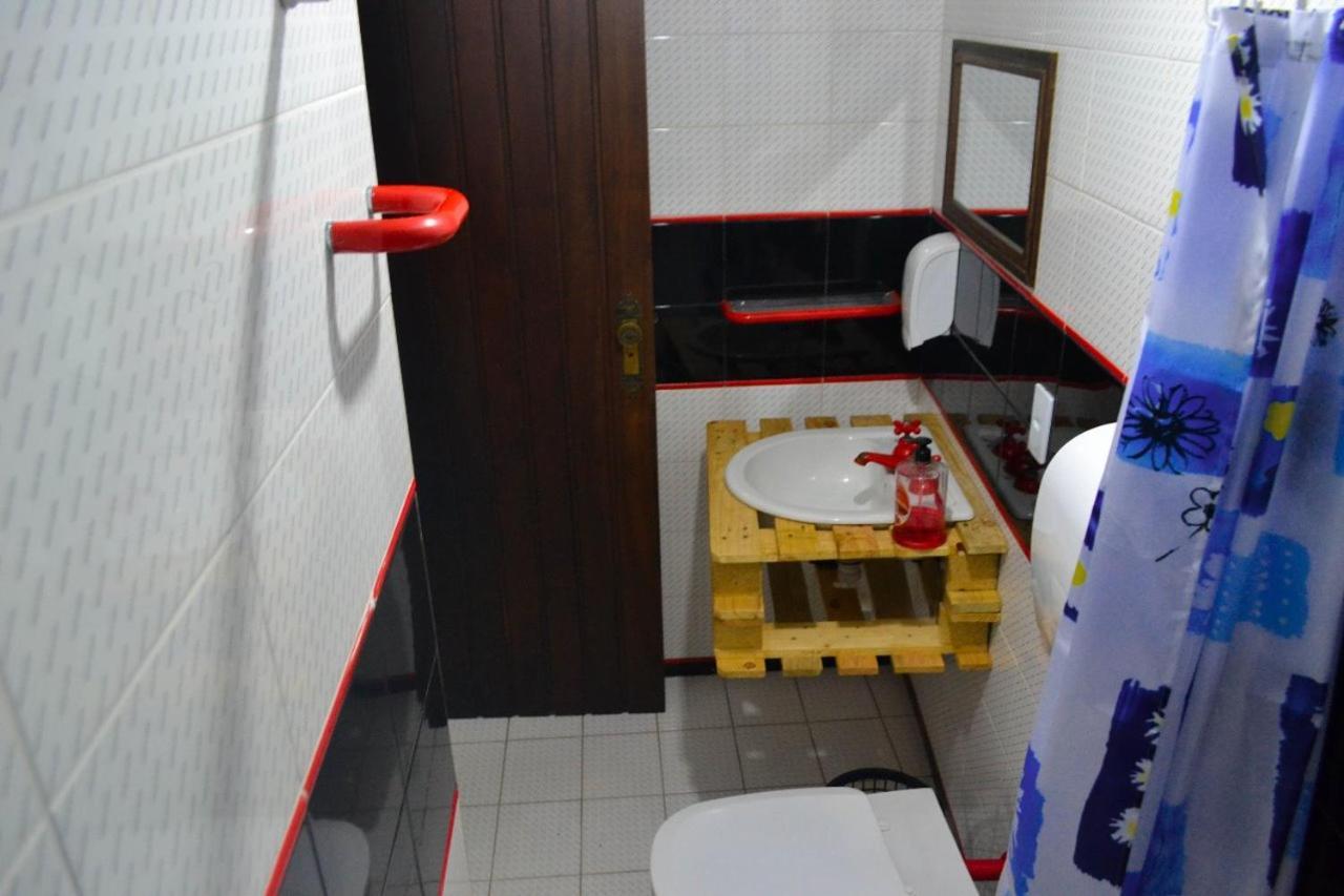 Quarto Família com Banheiro Privativo