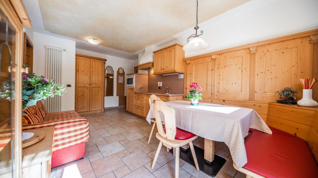 Two-Bedroom Apartment,747141347:JPEG
