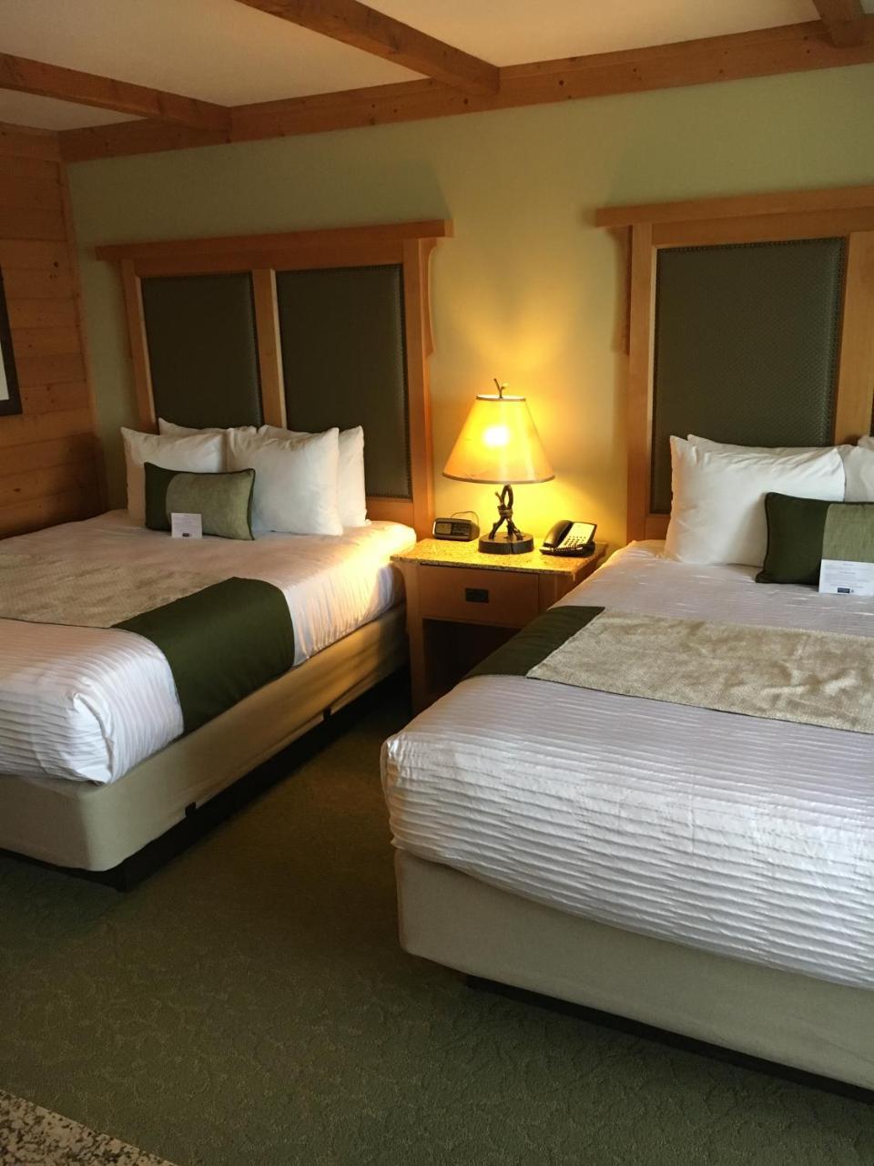 Family Suite with Two Queen Beds with Sofa Bed - Non-Smoking