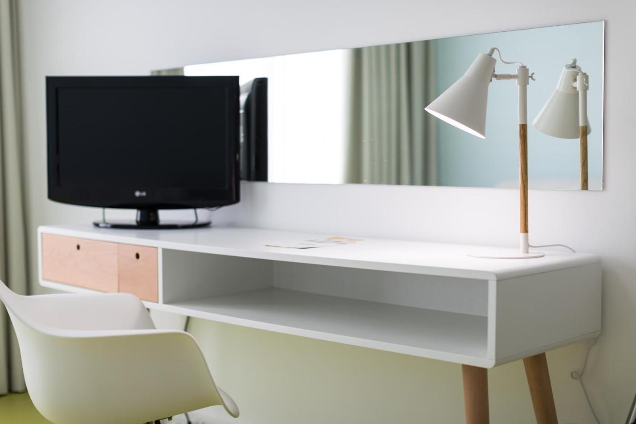 Family Room,1149550201:JPEG