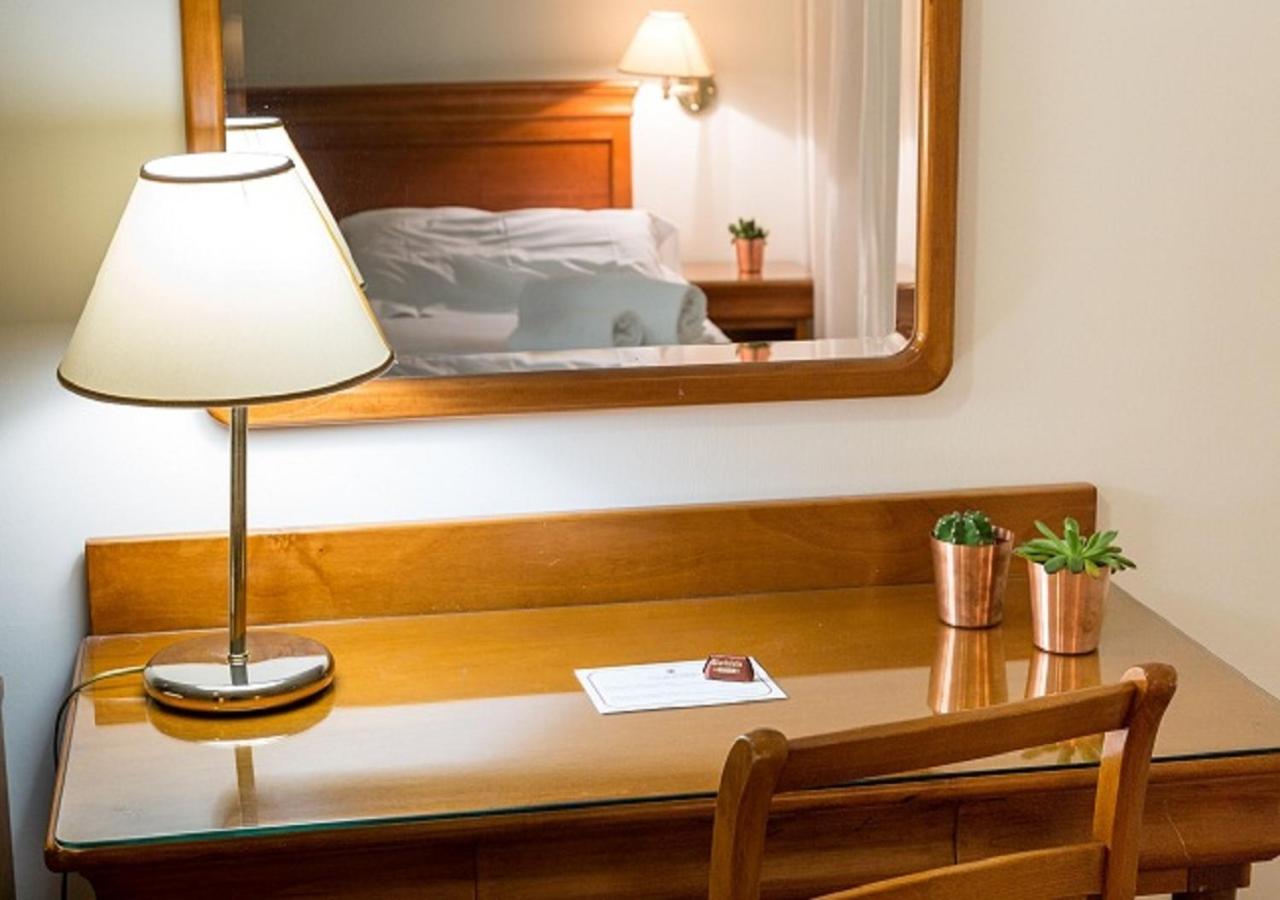 Classic Dreibettzimmer