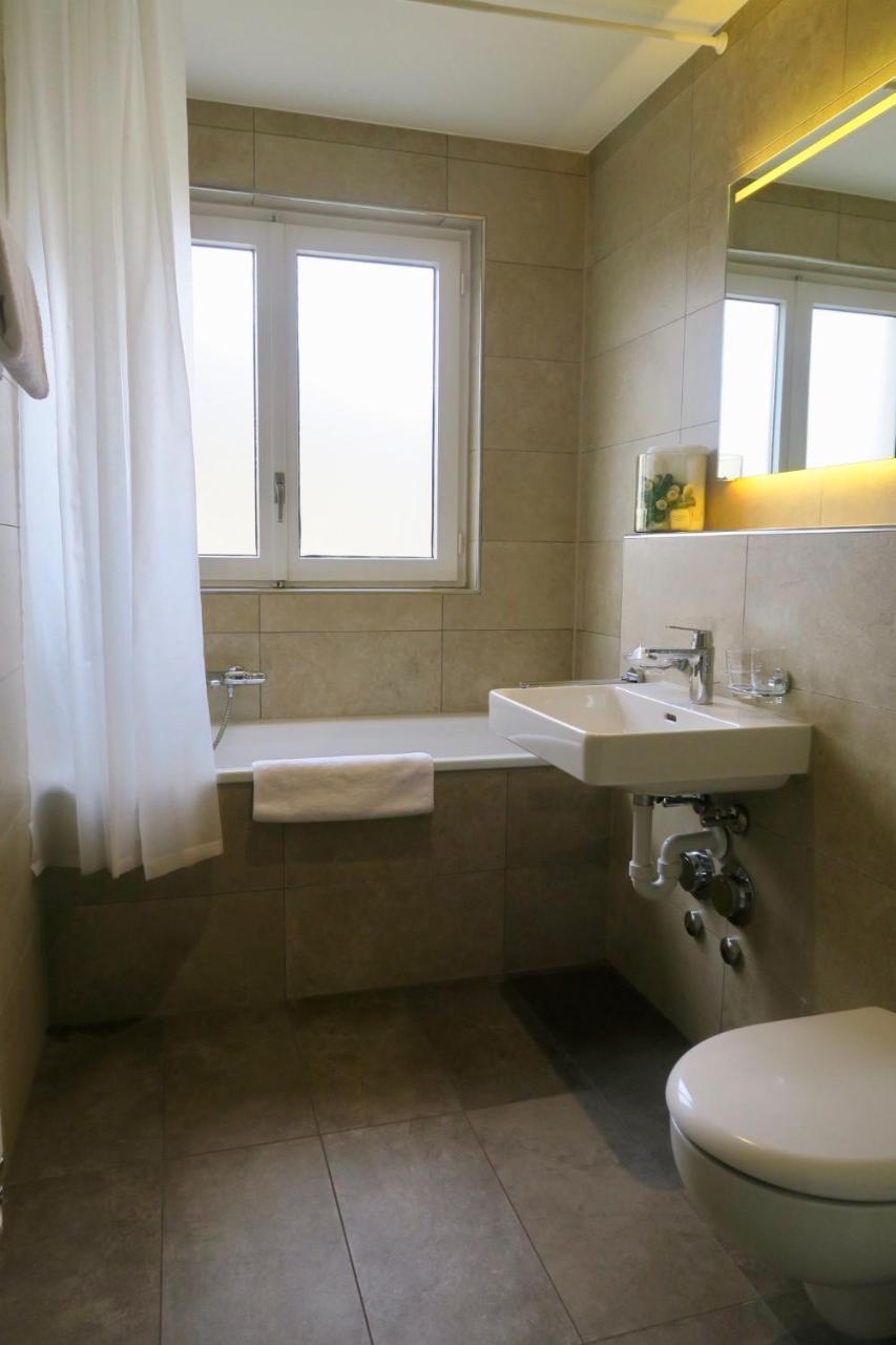 Apartamento com Varanda