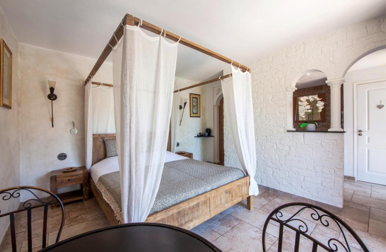 Chambre Double de Luxe avec Baignoire Spa - Vue sur Mer