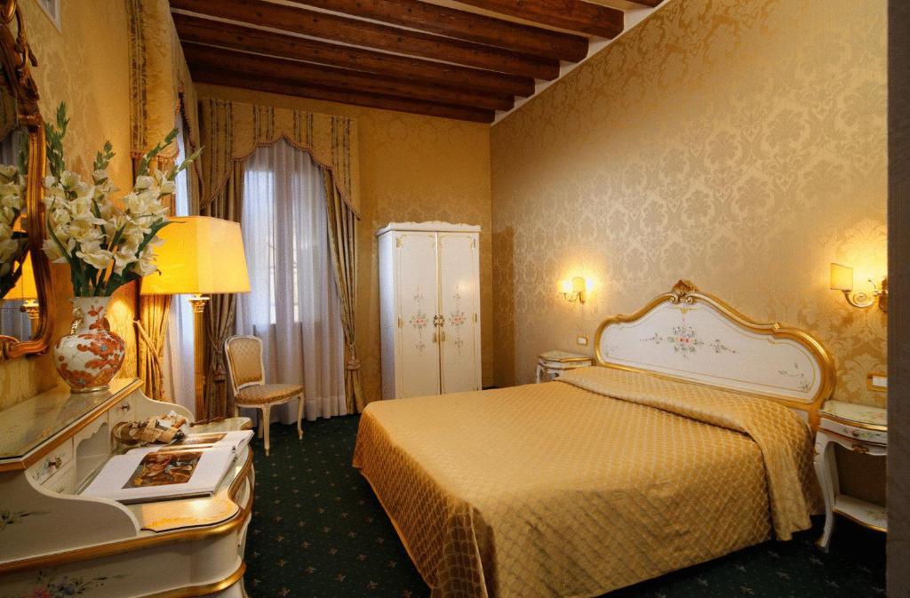 Triple Room,1648255392:JPEG