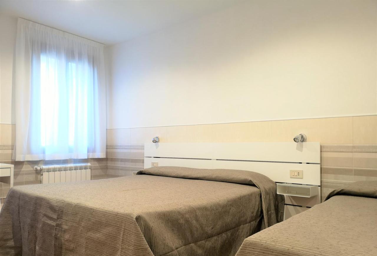 Dreibettzimmer