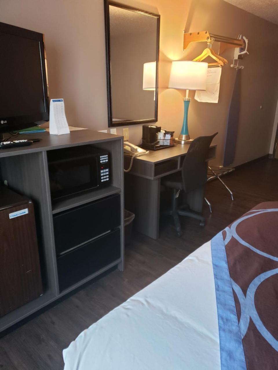 Double Room with Two Double Beds - Non-Smoking
