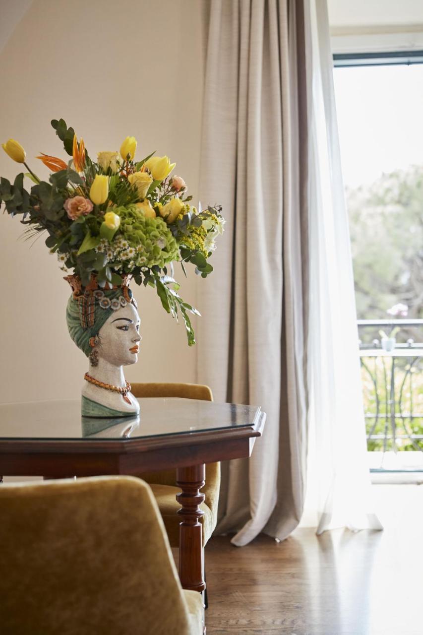 Deluxe Suite with with Balcony or Terrace and Sea View,1137928825:JPEG