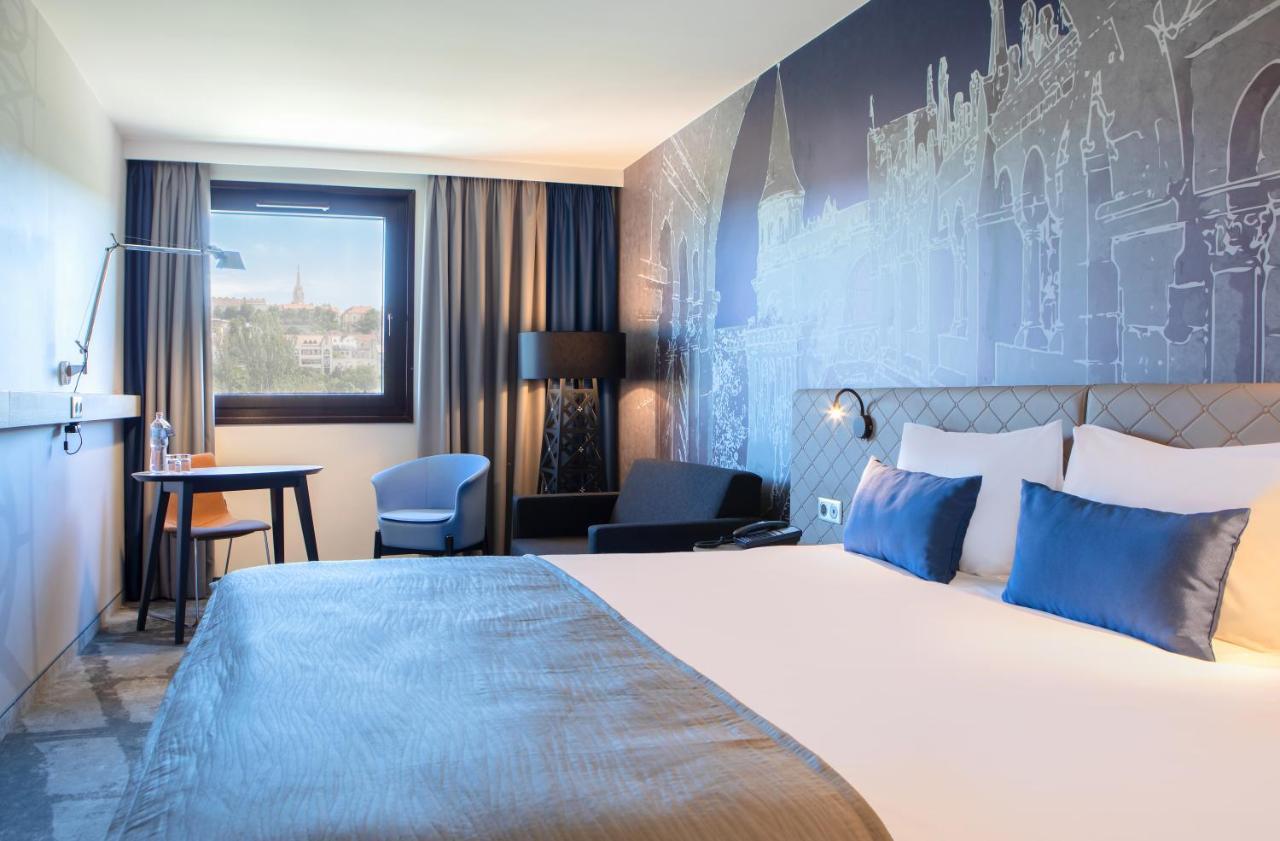 Quarto Superior com 1 Cama de Casal